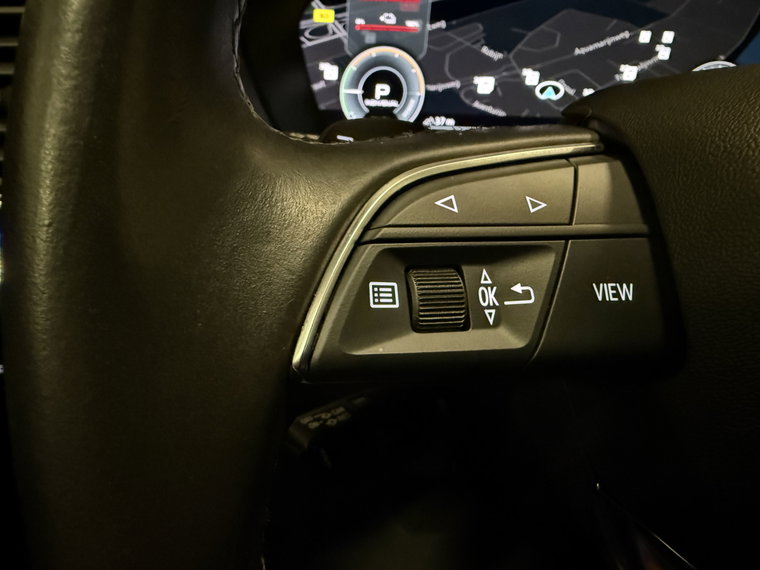Vehicle Image 30