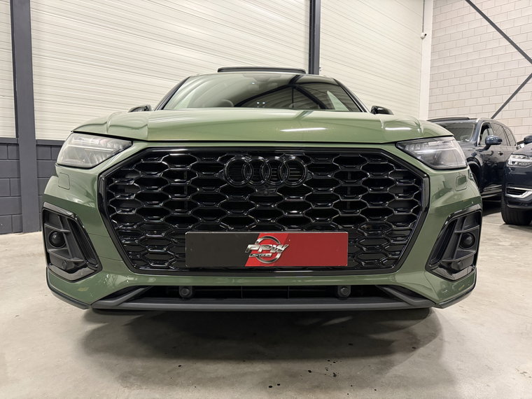 Vehicle Image 6