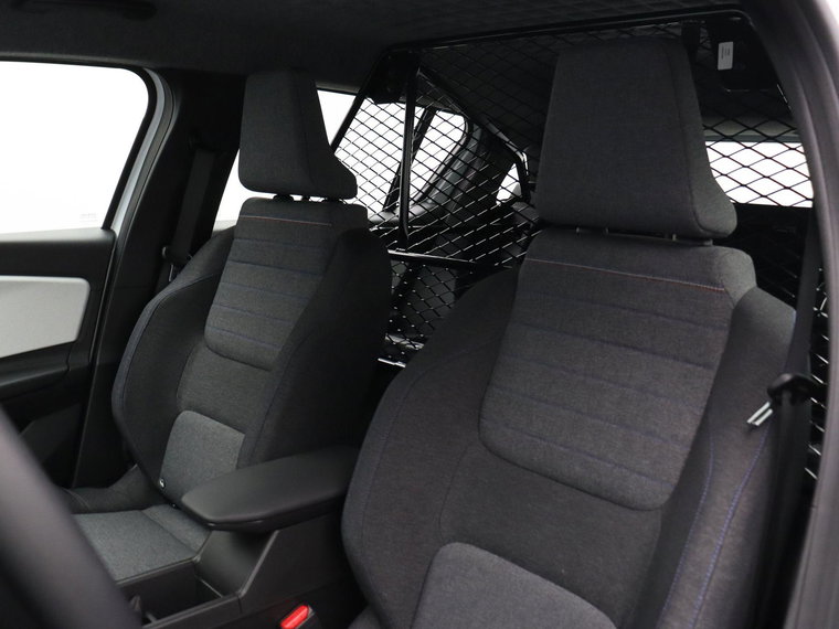 Vehicle Image 38