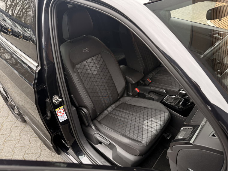 Vehicle Image 41