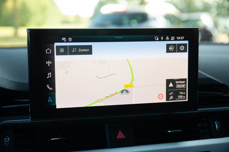 Vehicle Image 13