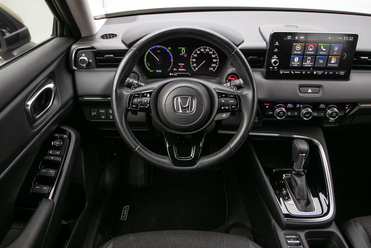 Vehicle Image 18