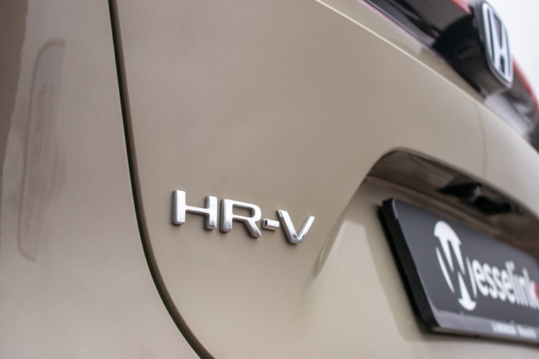 Vehicle Image 38