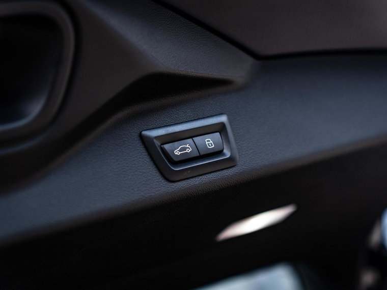 Vehicle Image 50