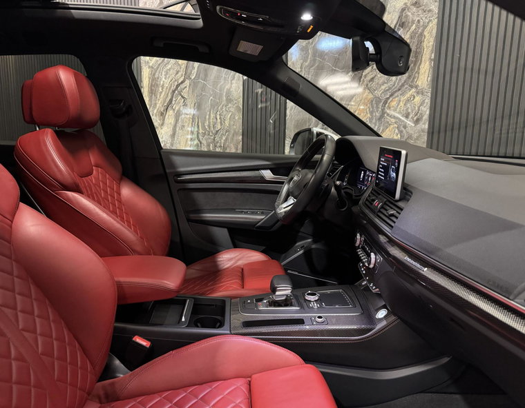 Vehicle Image 37