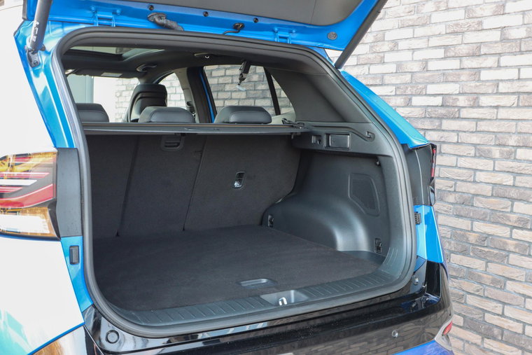 Vehicle Image 17