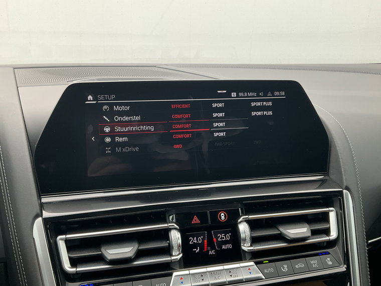 Vehicle Image 52