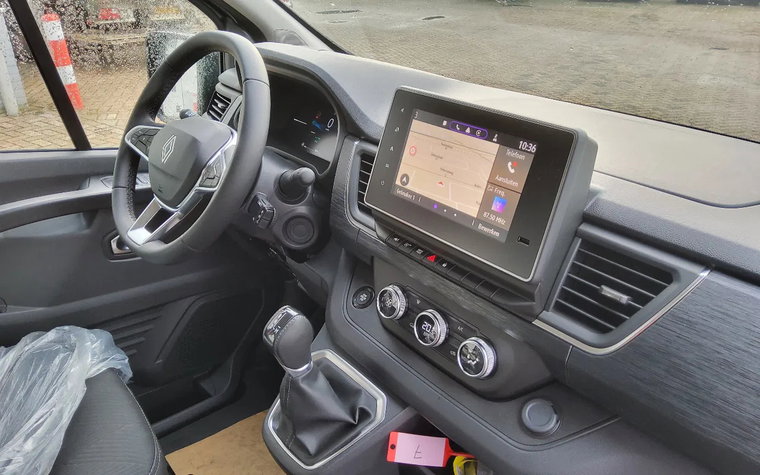 Vehicle Image 33