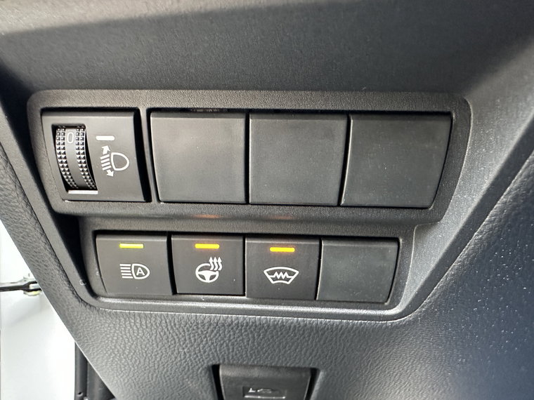 Vehicle Image 27