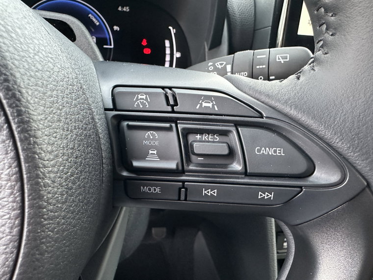 Vehicle Image 29