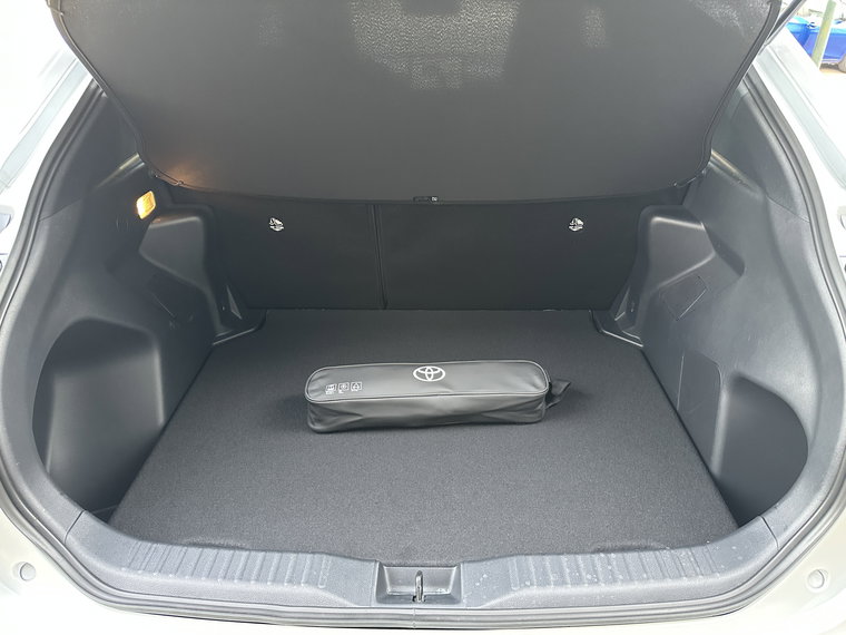 Vehicle Image 48