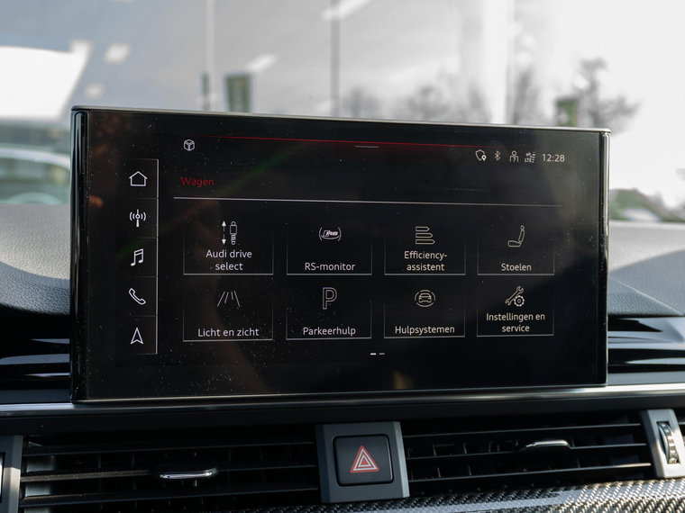 Vehicle Image 36