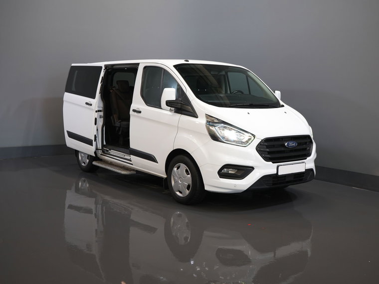 Vehicle Image 8