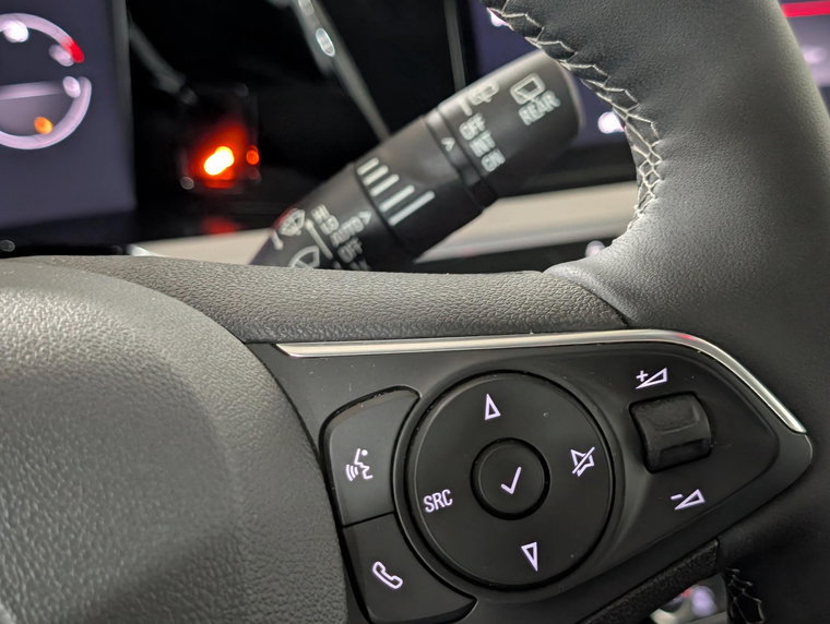 Vehicle Image 22