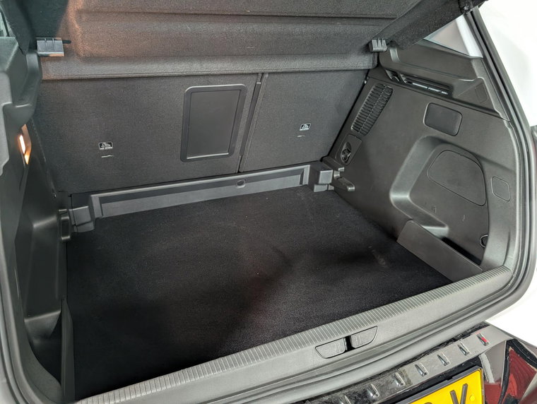 Vehicle Image 40