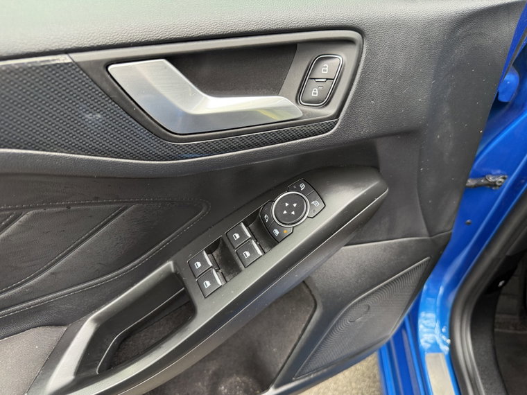 Vehicle Image 28