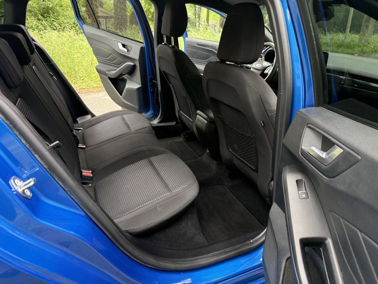 Vehicle Image 41