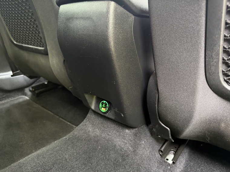 Vehicle Image 60