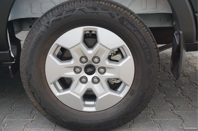 Vehicle Image 17