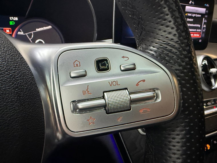 Vehicle Image 39