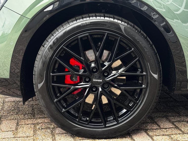 Vehicle Image 37