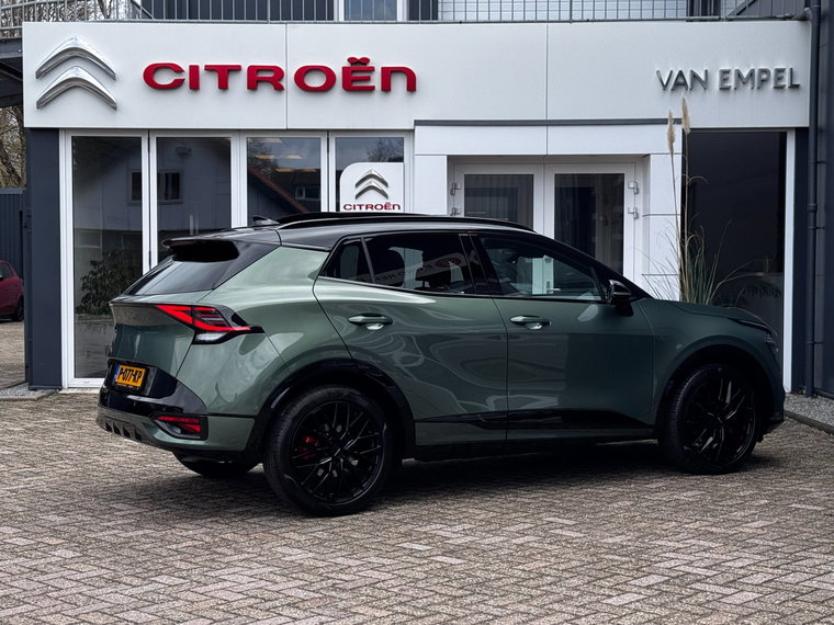 Vehicle Image 40