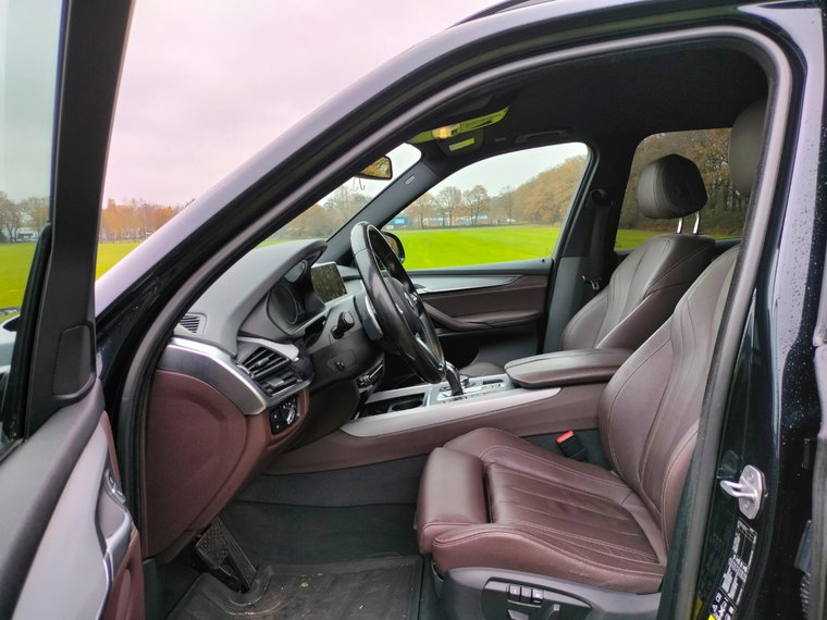 Vehicle Image 40