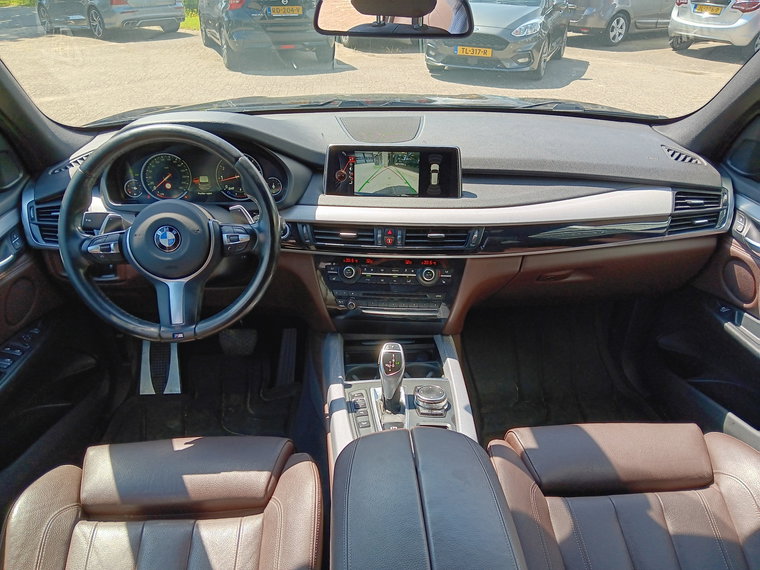 Vehicle Image 53