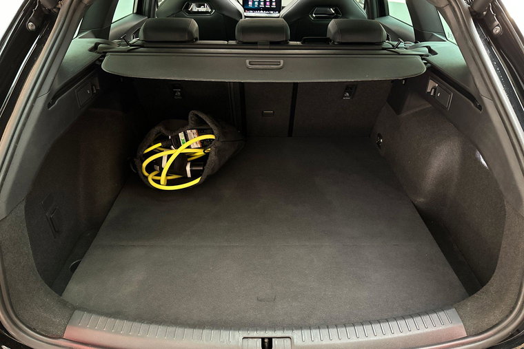 Vehicle Image 38