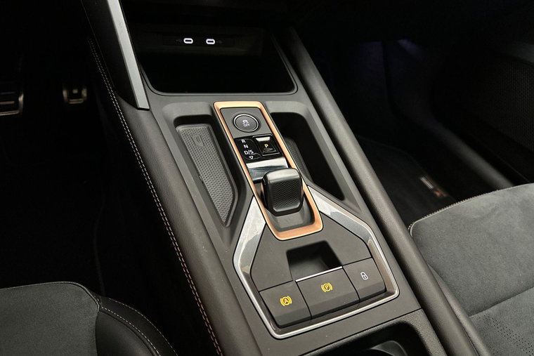 Vehicle Image 41