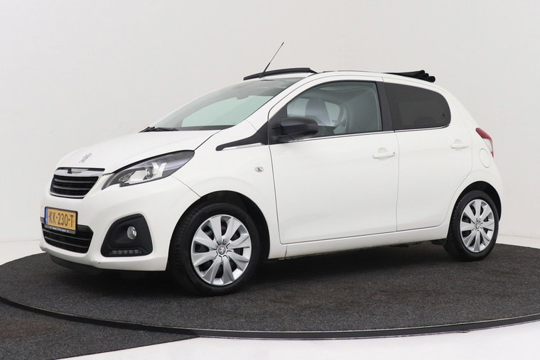 Vehicle Image 5