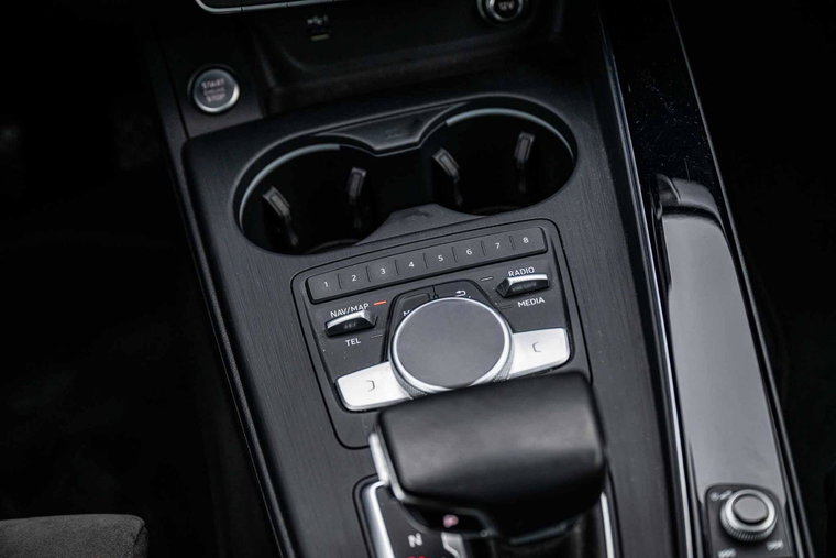 Vehicle Image 45