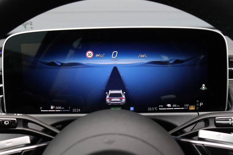 Vehicle Image 30