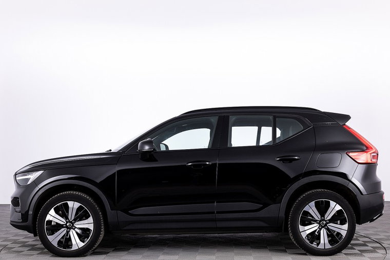 Vehicle Image 38