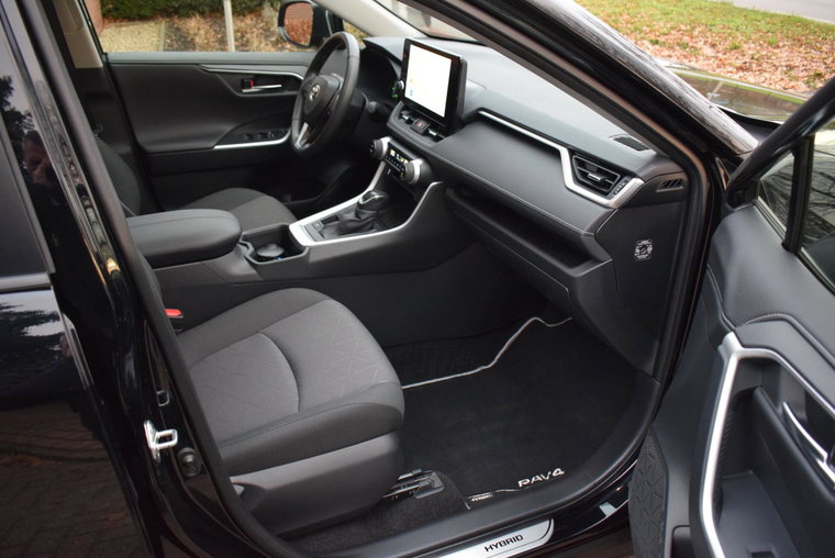 Vehicle Image 9