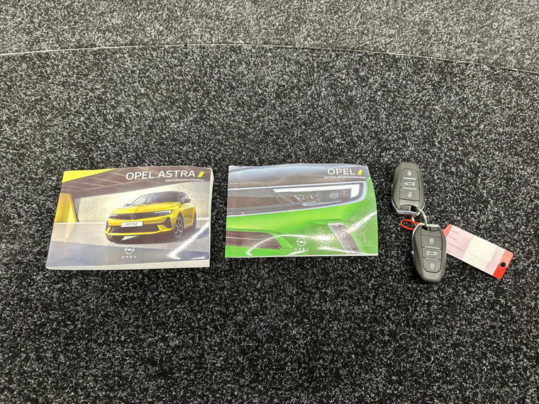 Vehicle Image 38