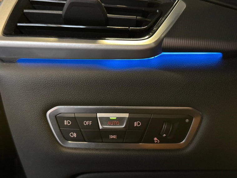 Vehicle Image 37