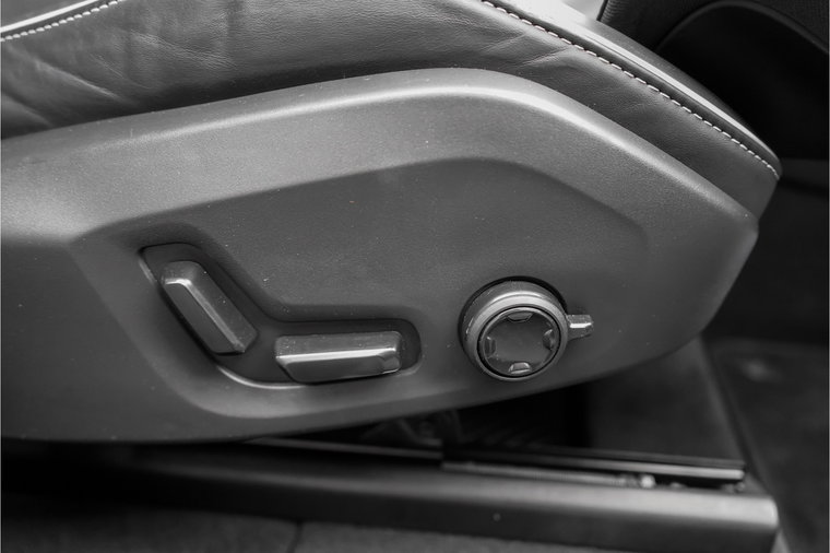 Vehicle Image 45