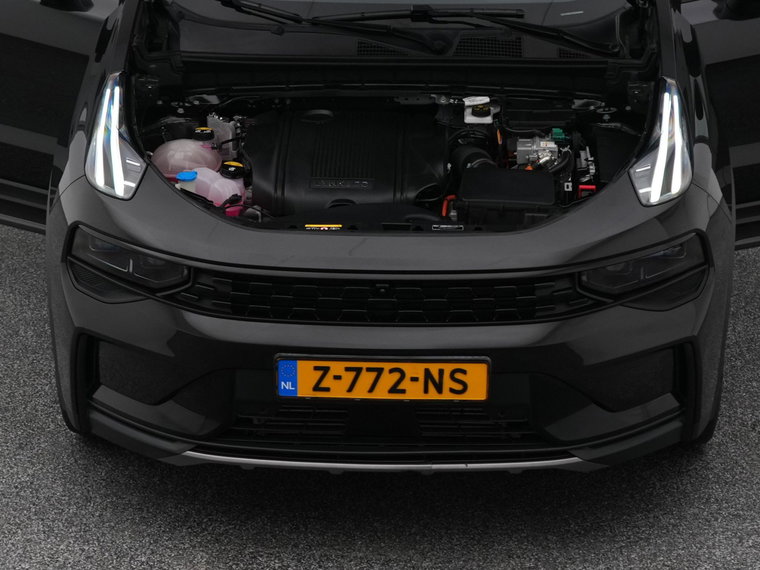 Vehicle Image 30