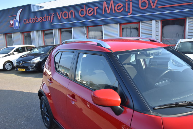 Vehicle Image 7