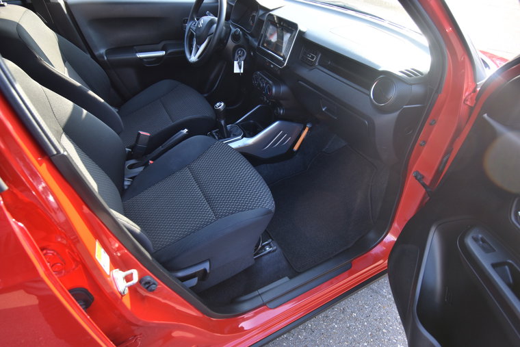 Vehicle Image 9