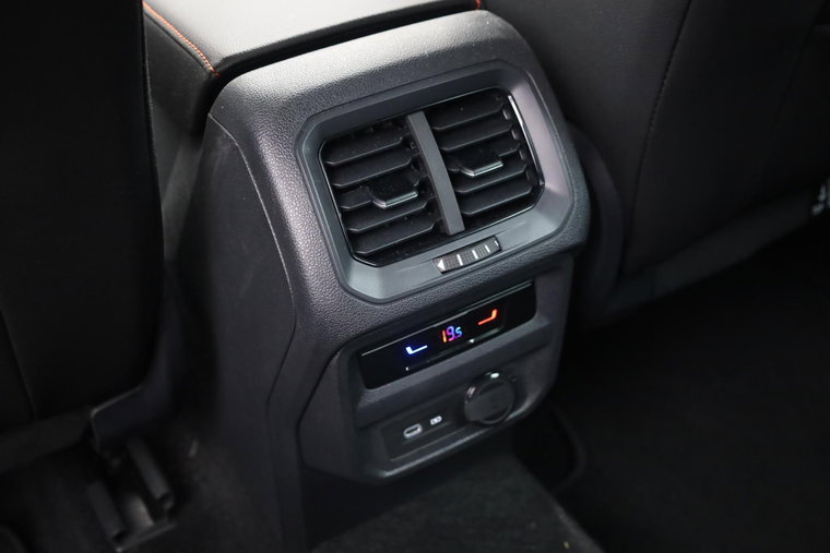 Vehicle Image 47