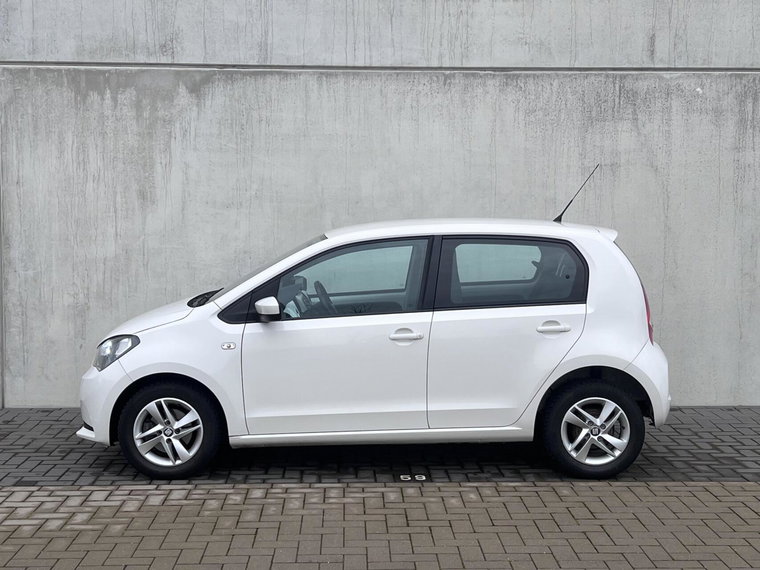 Vehicle Image 6