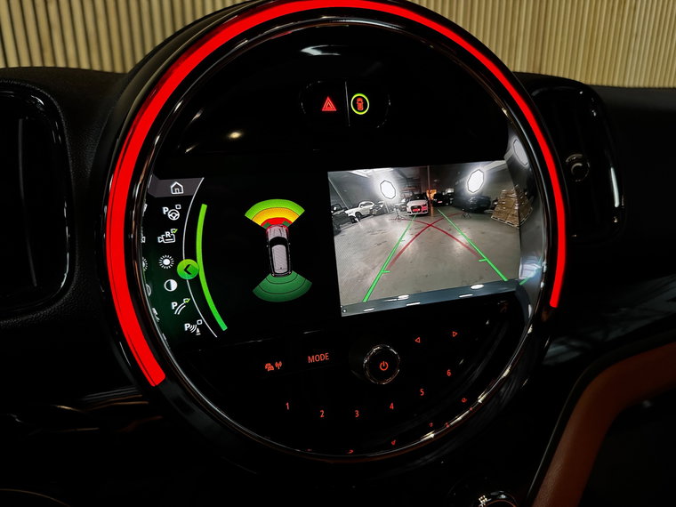 Vehicle Image 35