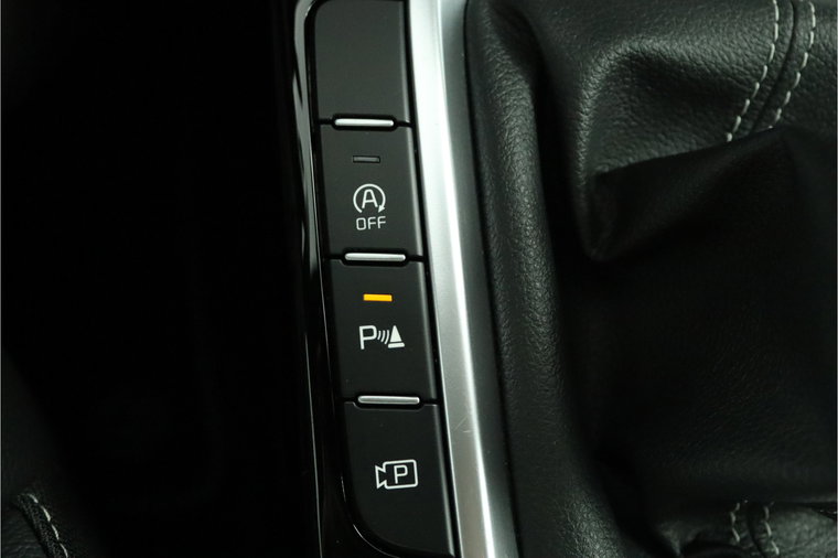 Vehicle Image 52
