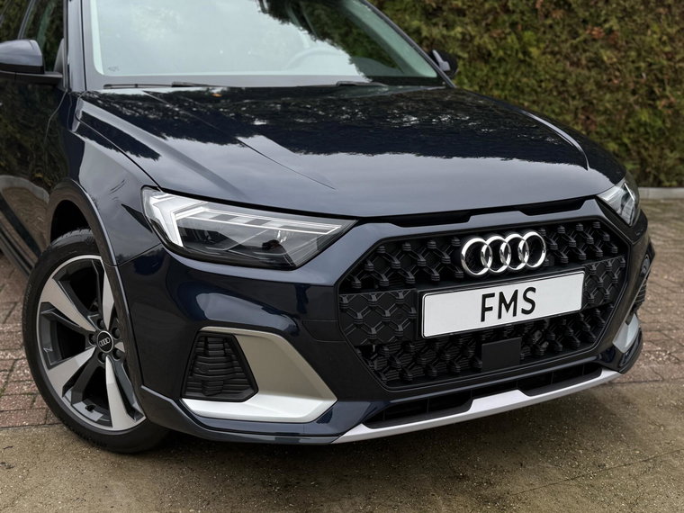 Vehicle Image 31