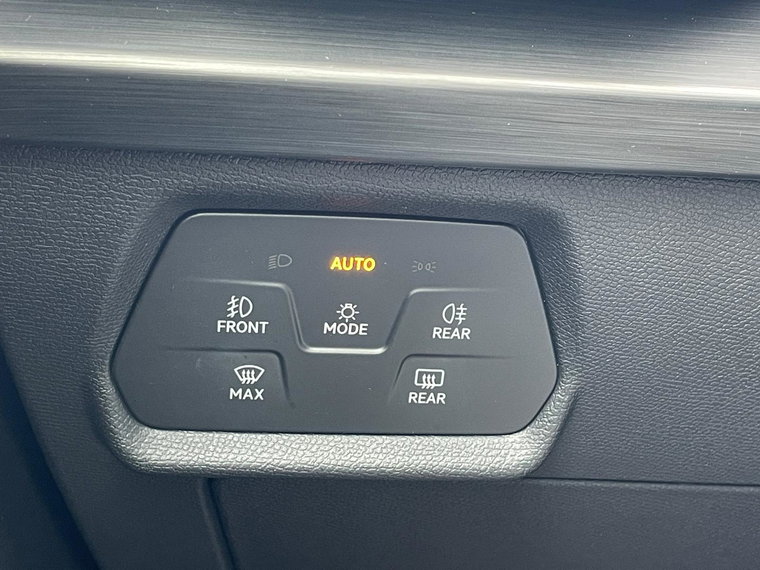 Vehicle Image 27