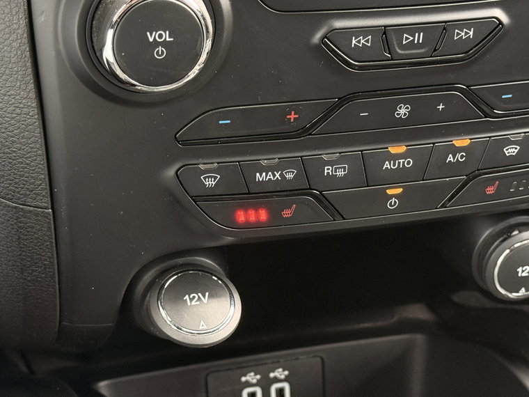 Vehicle Image 41