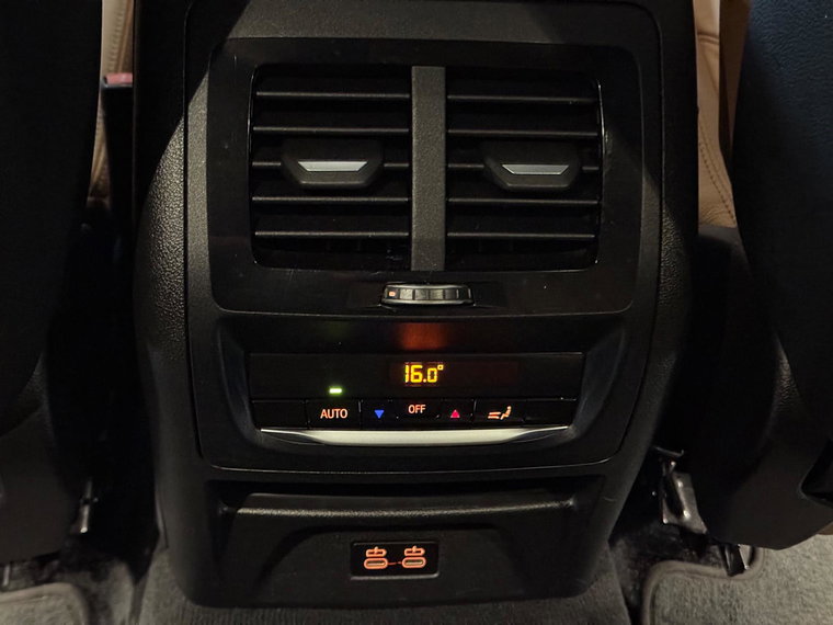 Vehicle Image 49