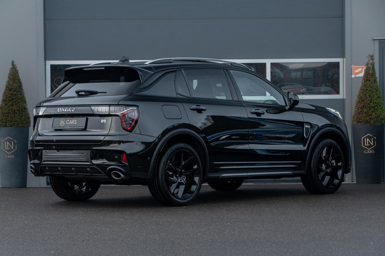 Vehicle Image 7